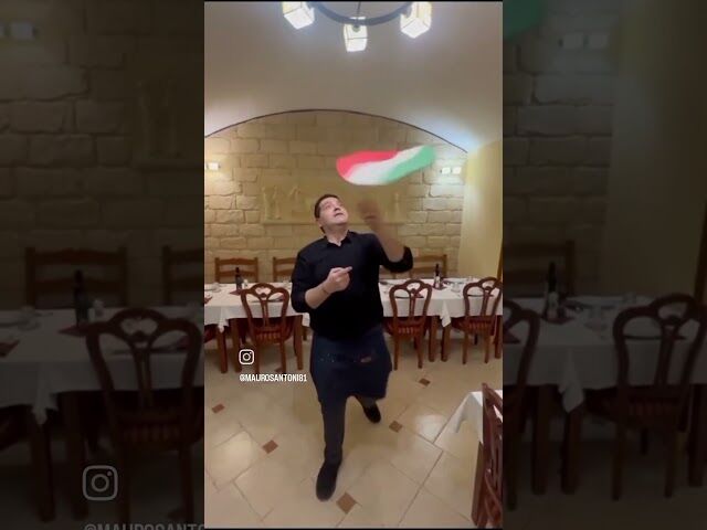 Our chef Mauro knows how to play with pizza :-)