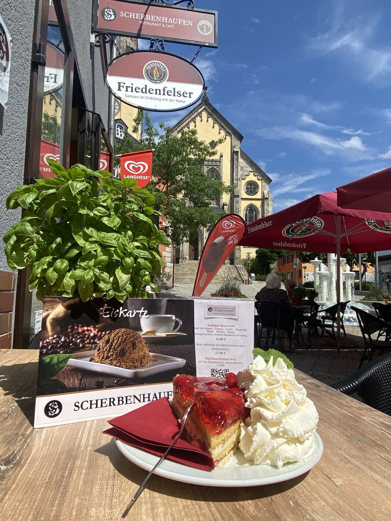 Terrasse Scherbenhaufen 