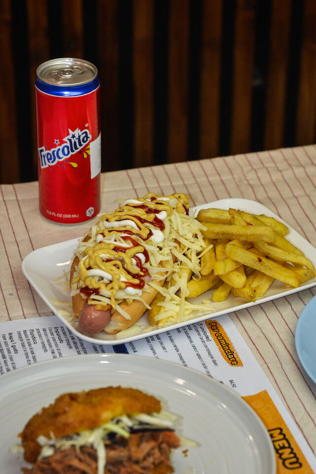 Hotdog Venezuelano 