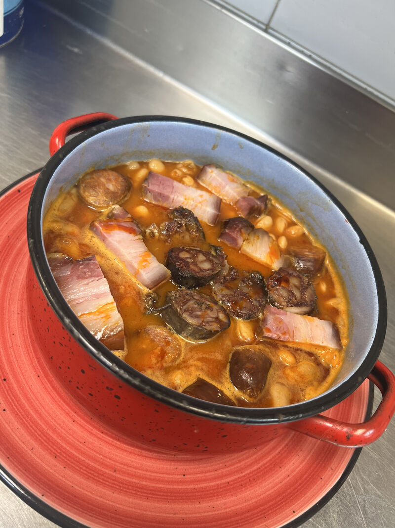 Fabada y su Compango Casero