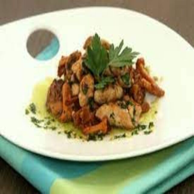 RIE DE VEAU AUX GIROLLES