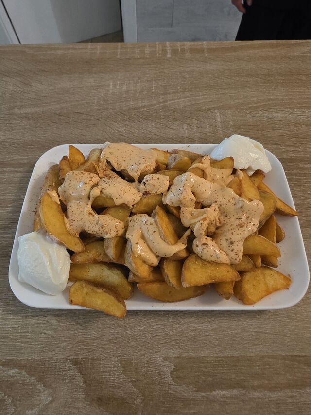 Patatas bravas 