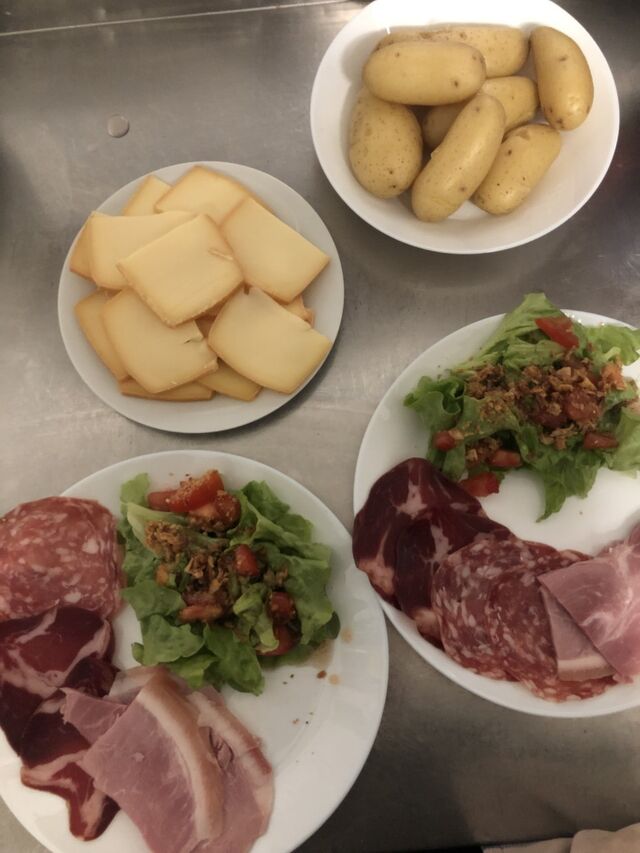 soirée raclette à volonté
