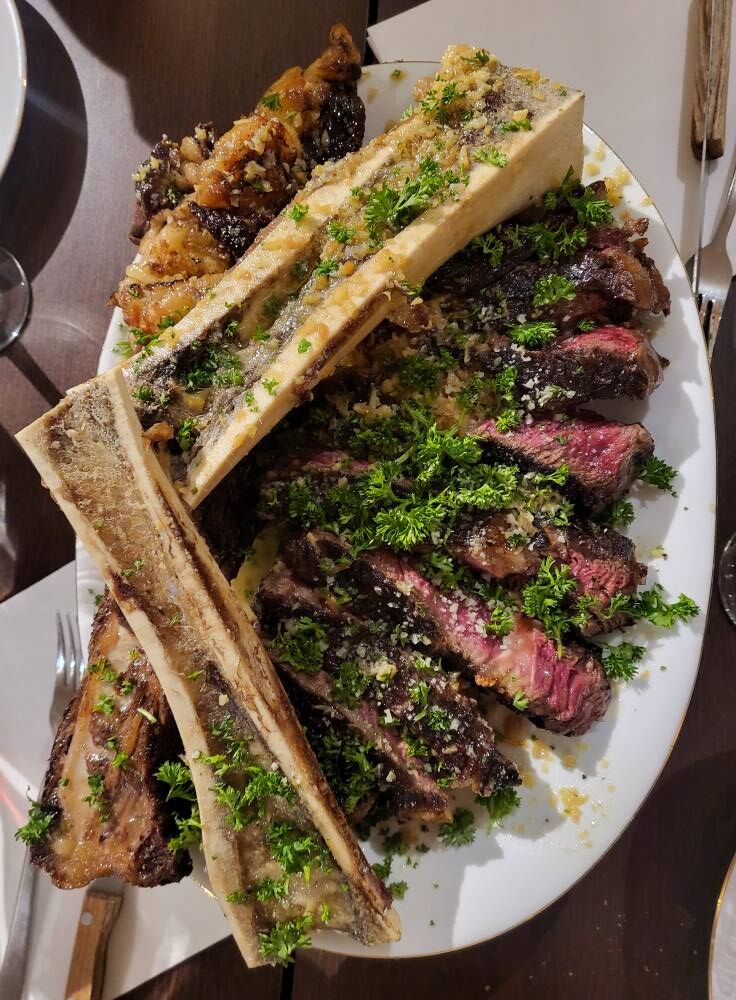 Grillade et son os à moëlle LPSRB