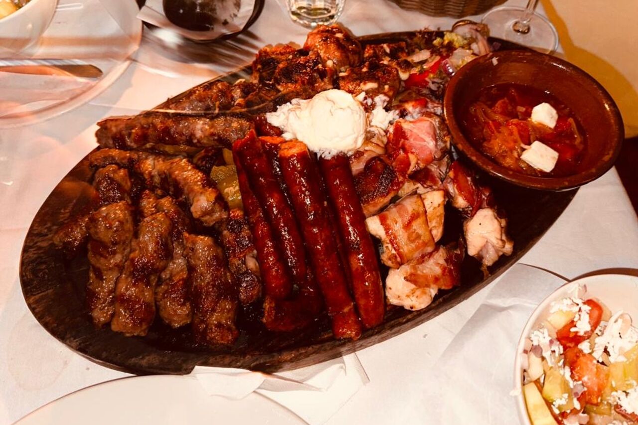Balkan Küche im Herzen von HOLZHEIM