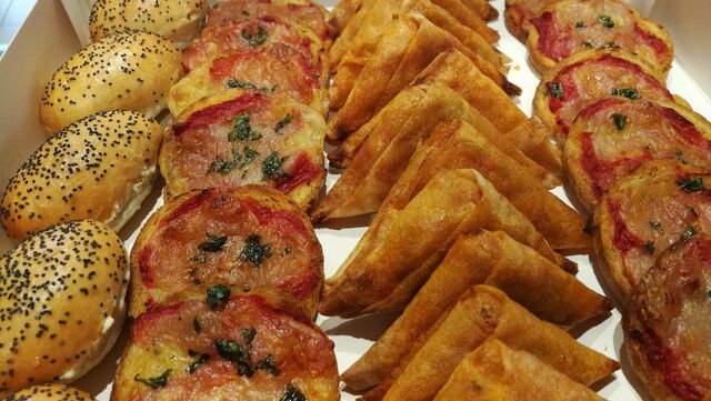 ASSORTIMENT DE PIECES SALEES