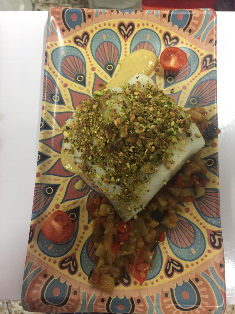 Merluza con salsa de pistachos