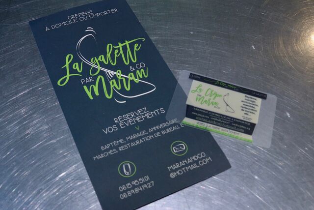 Flyers + carte de visite 