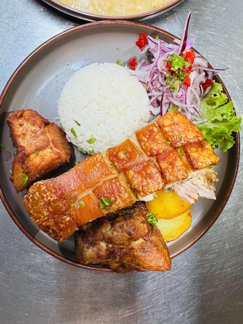 CHANCHO A LA CAJA CHINA