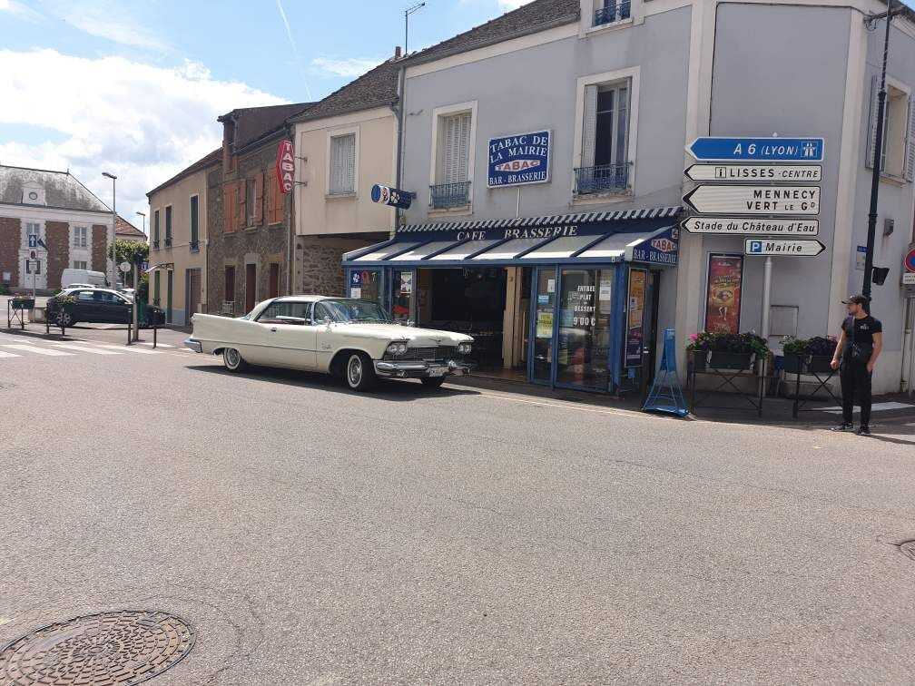 Des journées dédiées et à thème,comme ici avec une journée voiture de collection, nous organisons également des journées motos..