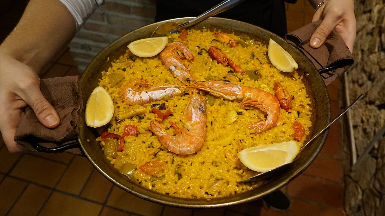 PAELLA WEEKEND