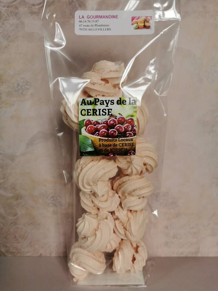 Mini meringue cerise 40g. 3.30€
