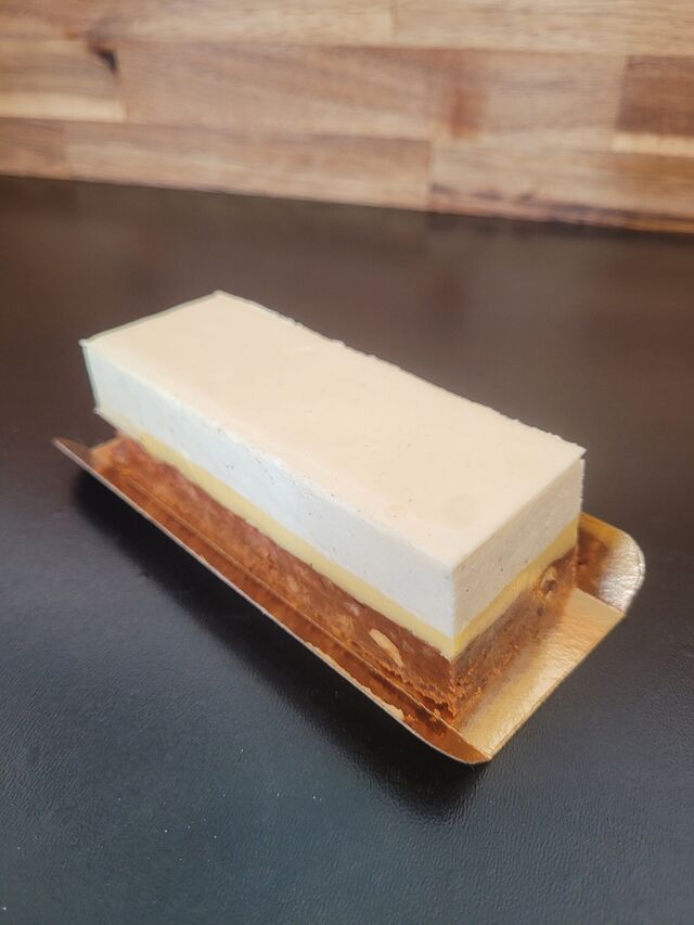ENTREMET VANILLE CITRON NOISETTE
