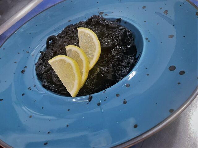 Dalmatinski specijalitet- crni rižot od sipe.