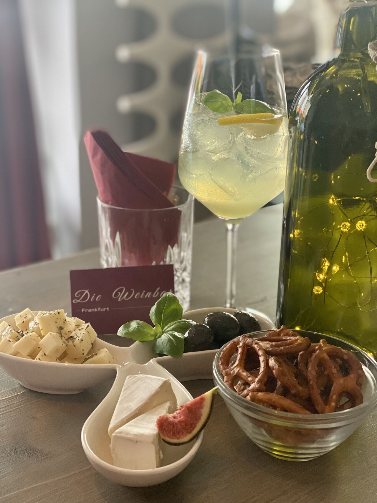 Tapas, Käse, Wein