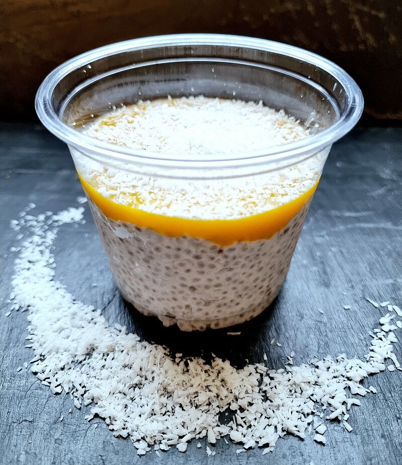 Pudding perle de chia au lait de coco mangue passion