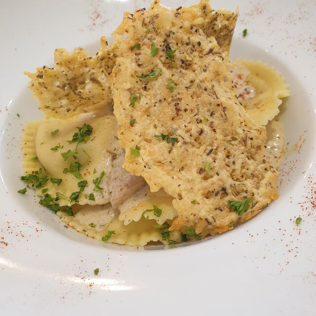 Ravioles aux cèpes et truffe d'été