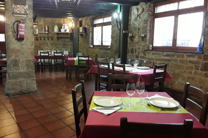 ASADOR LIZARRAGA - Restaurant Urroz Villa | Spanish ...