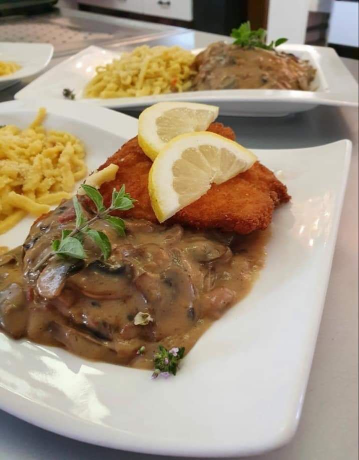 Jäger Schnitzel