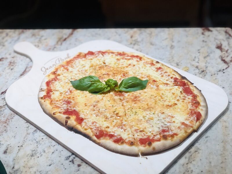 Pizza margherita 
