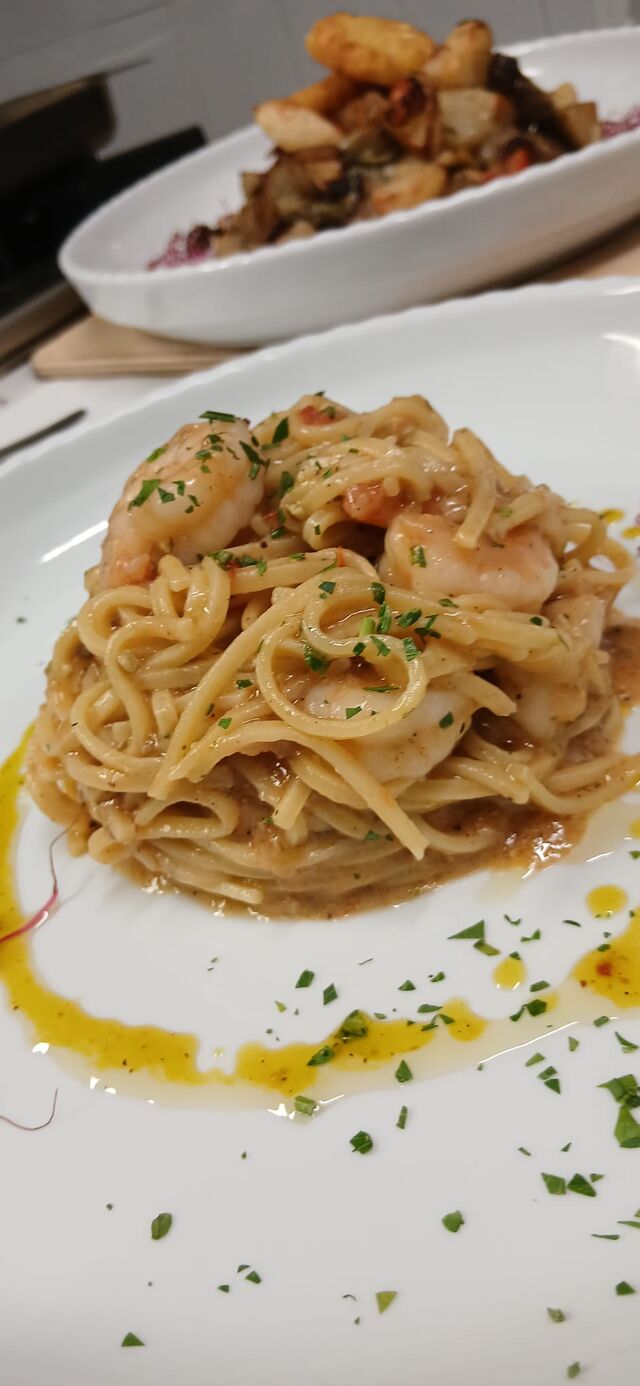Tagliolino code di gamberi e pistacchio