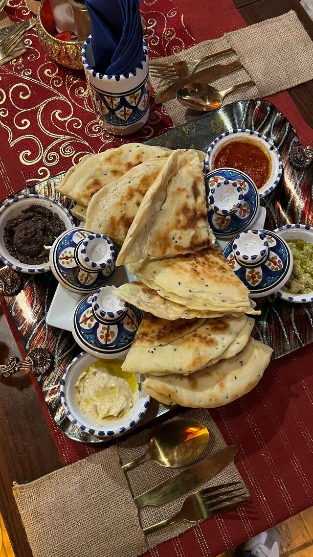 Kesra Mezze