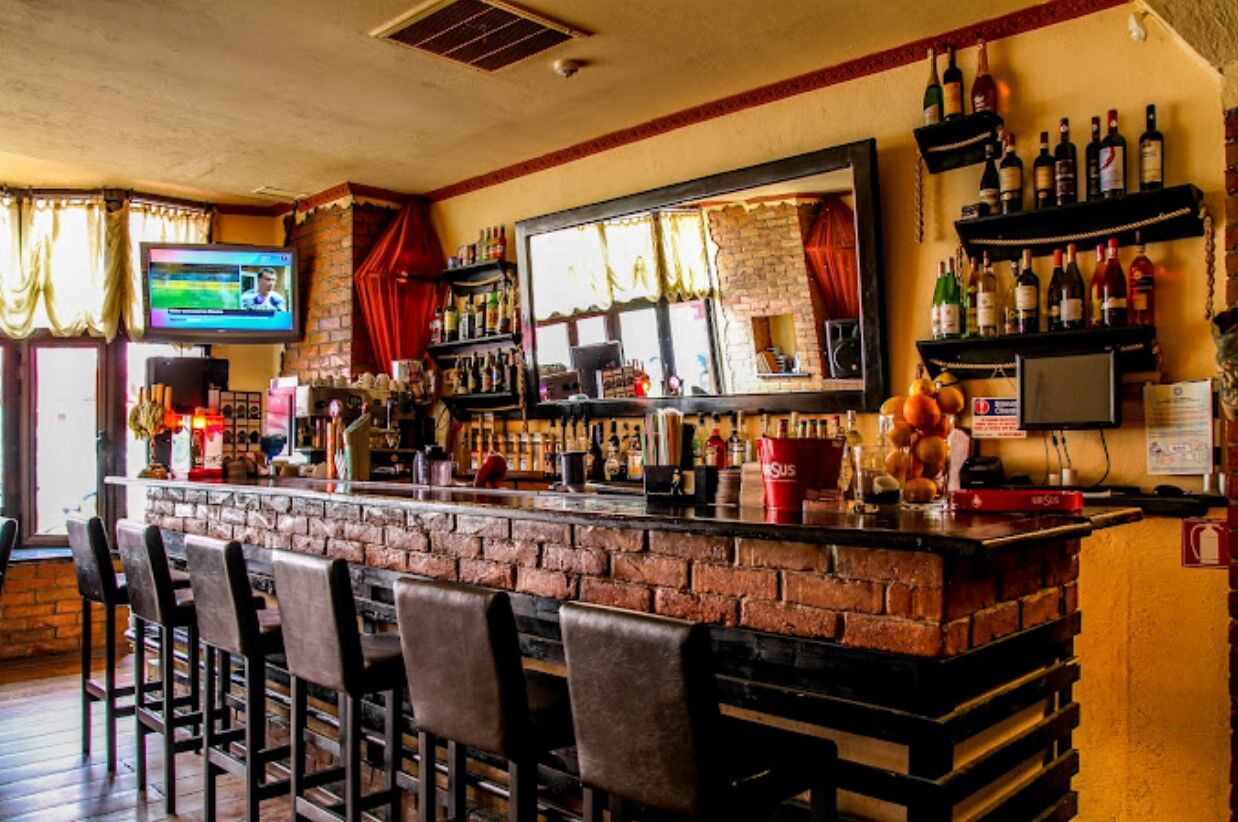 Bricks Pub&Restaurant