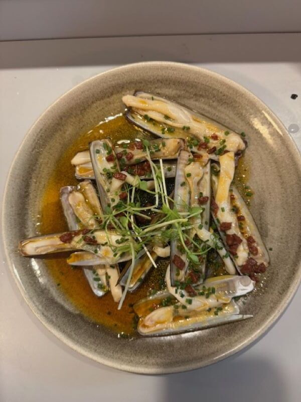 Couteaux au beurre de chorizo