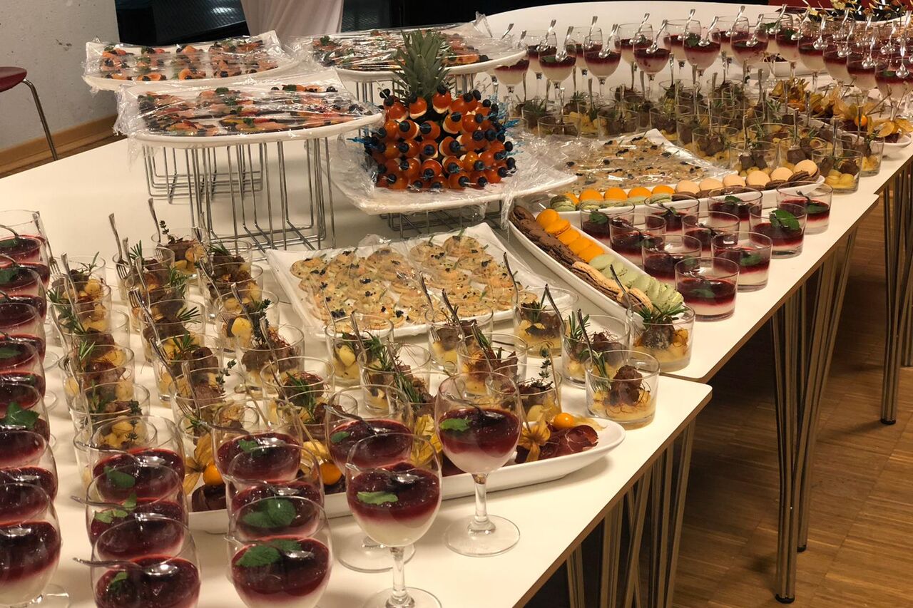 Wir bieten Ihnen Buffets