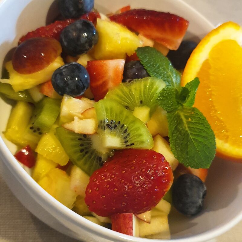 Bowl con ensalada de frutas.