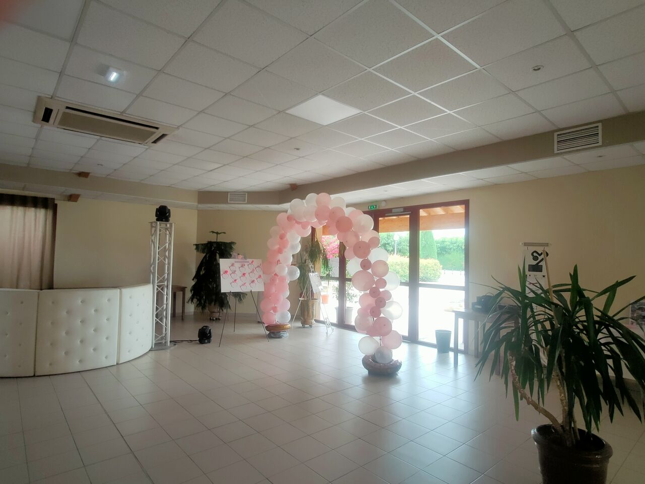 entrée salle de réception