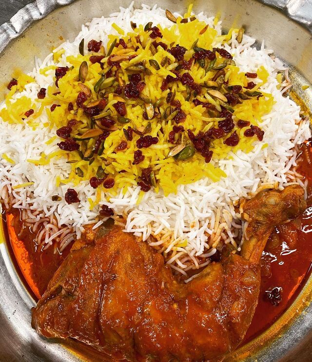 Sereshkpolo mit Hühnerkeule
10,90