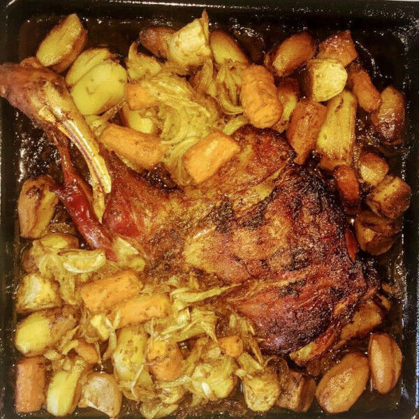 épaule d'agneau confite et pommes de terre
