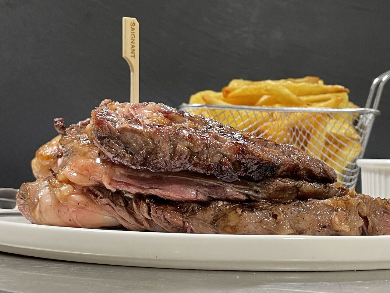 Le record 800g d’entrecôte