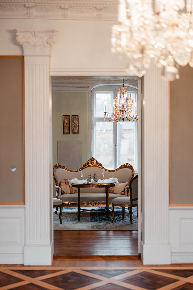 Enfilade - von Salon zu Salon