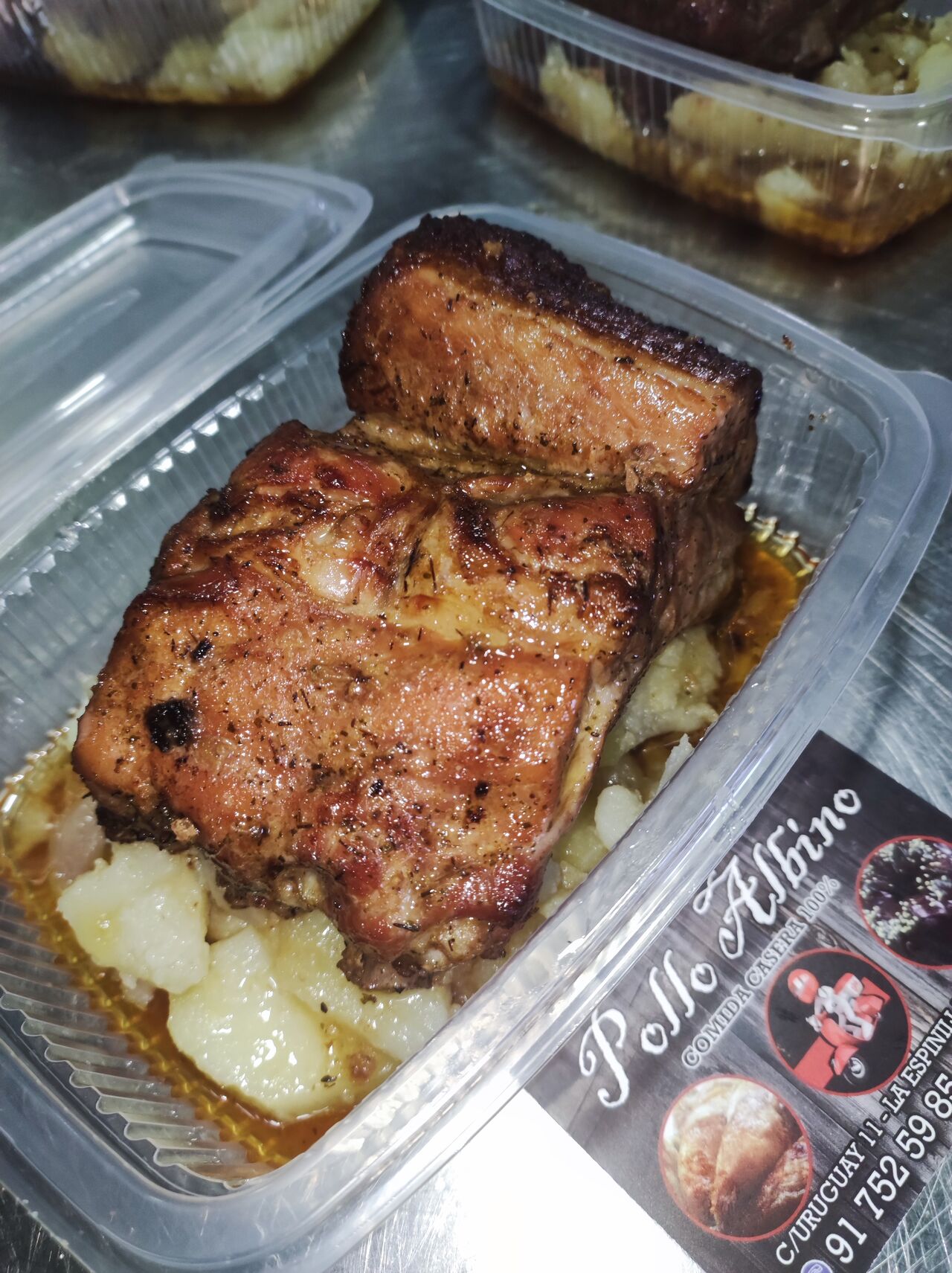 Nuestras costillas al horno 😋.
Viernes 18 de Febrero de menú