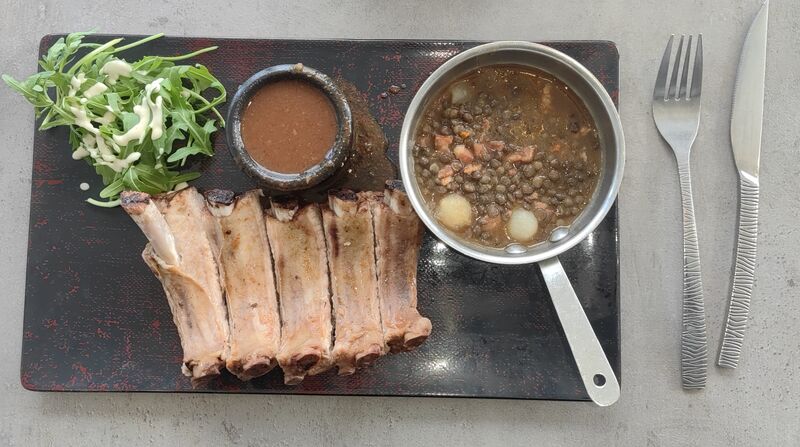 Ribs de Porc aux Lentilles vert