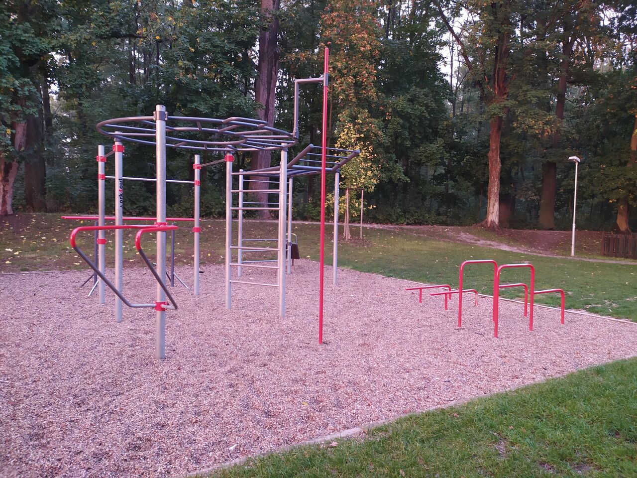 Workoutové hřiště