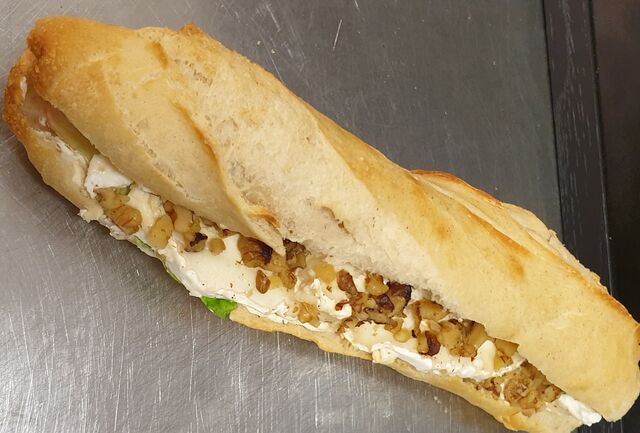 Chèvre miel noix crudités