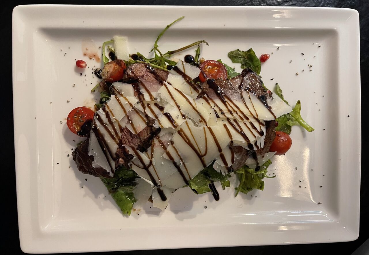 Tagliata auf rucola Parmesan 🍽