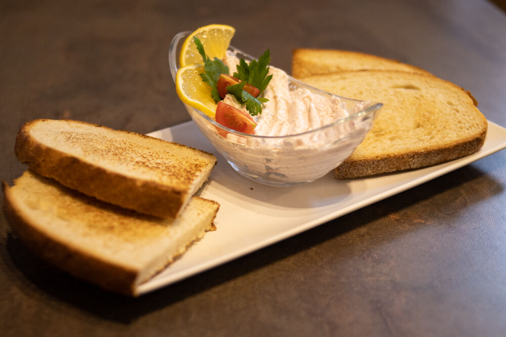 Icre cu paine prăjită 