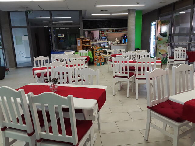 Nasza cała sala konsumpcyjna.