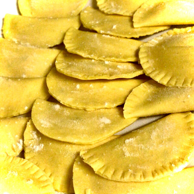 Les ravioles et leurs farces maison au saumon, yuzu, mascarpone et fêta !!!