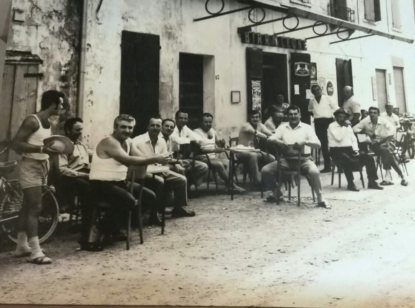 "UNA STORIA LUNGA GENERAZIONI"