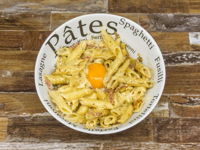 Penne carbonata