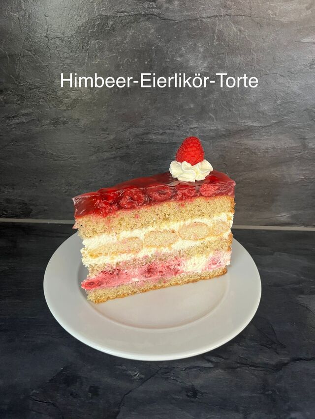 Himbeer-Eierlikör-Torte