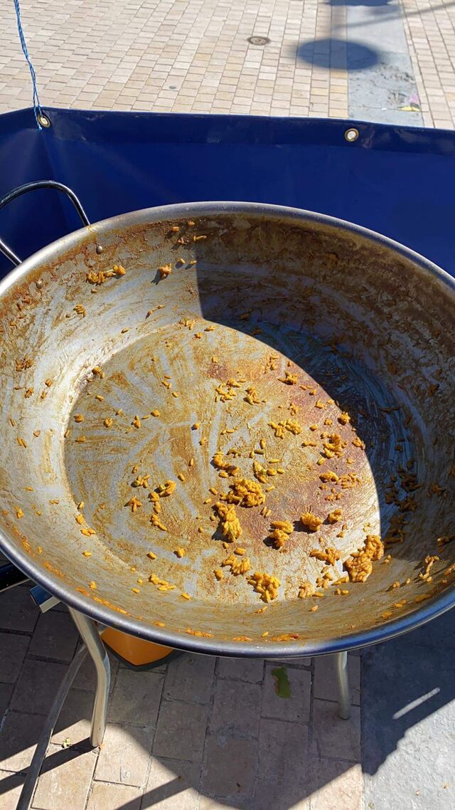 Merci aux clients du marché de St Maximin-la Sainte-Baume ainsi que la municipalité.

