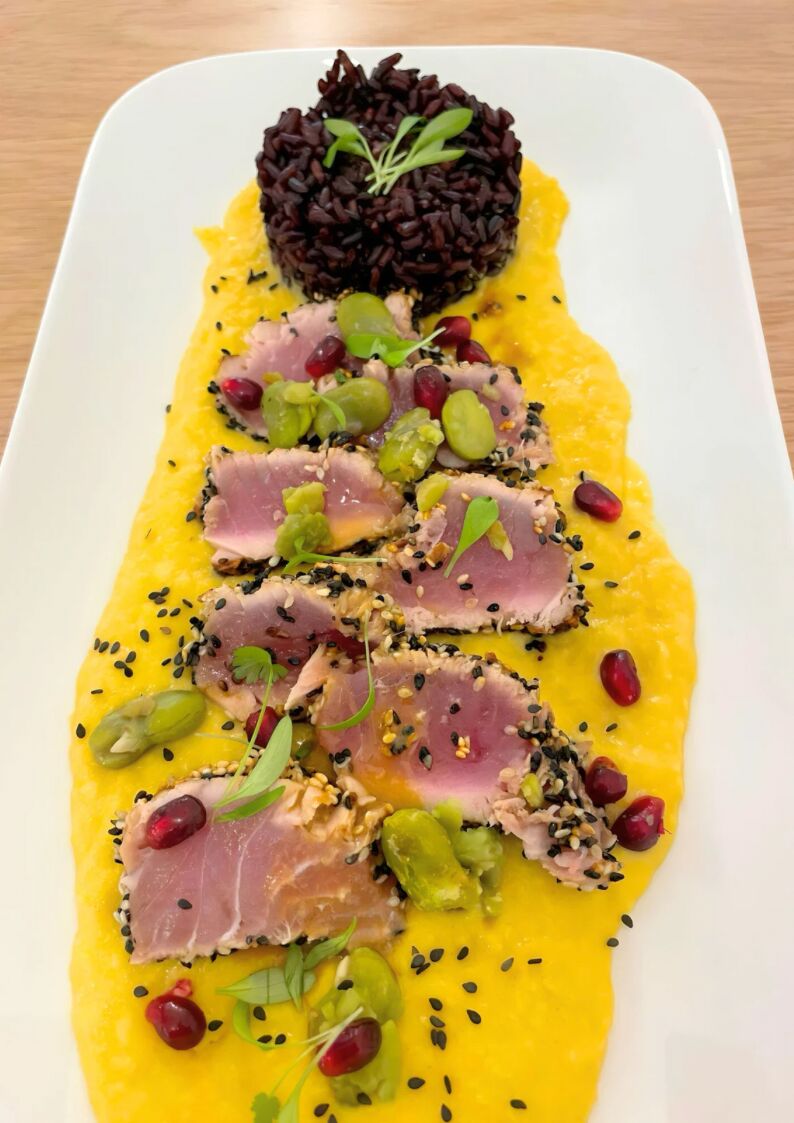 Tataki de thon avec sa purée de maïs