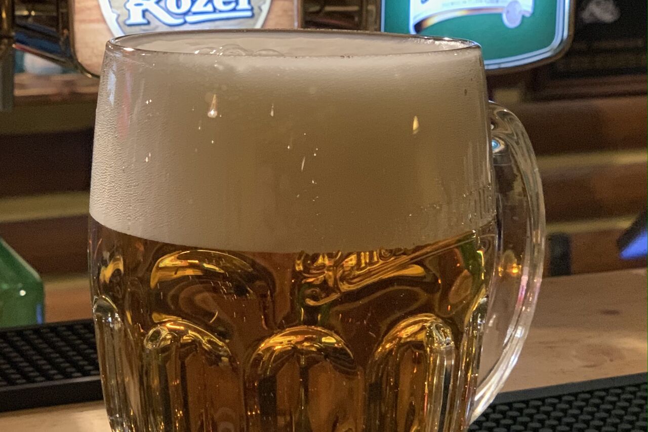 Plzeň-40,-