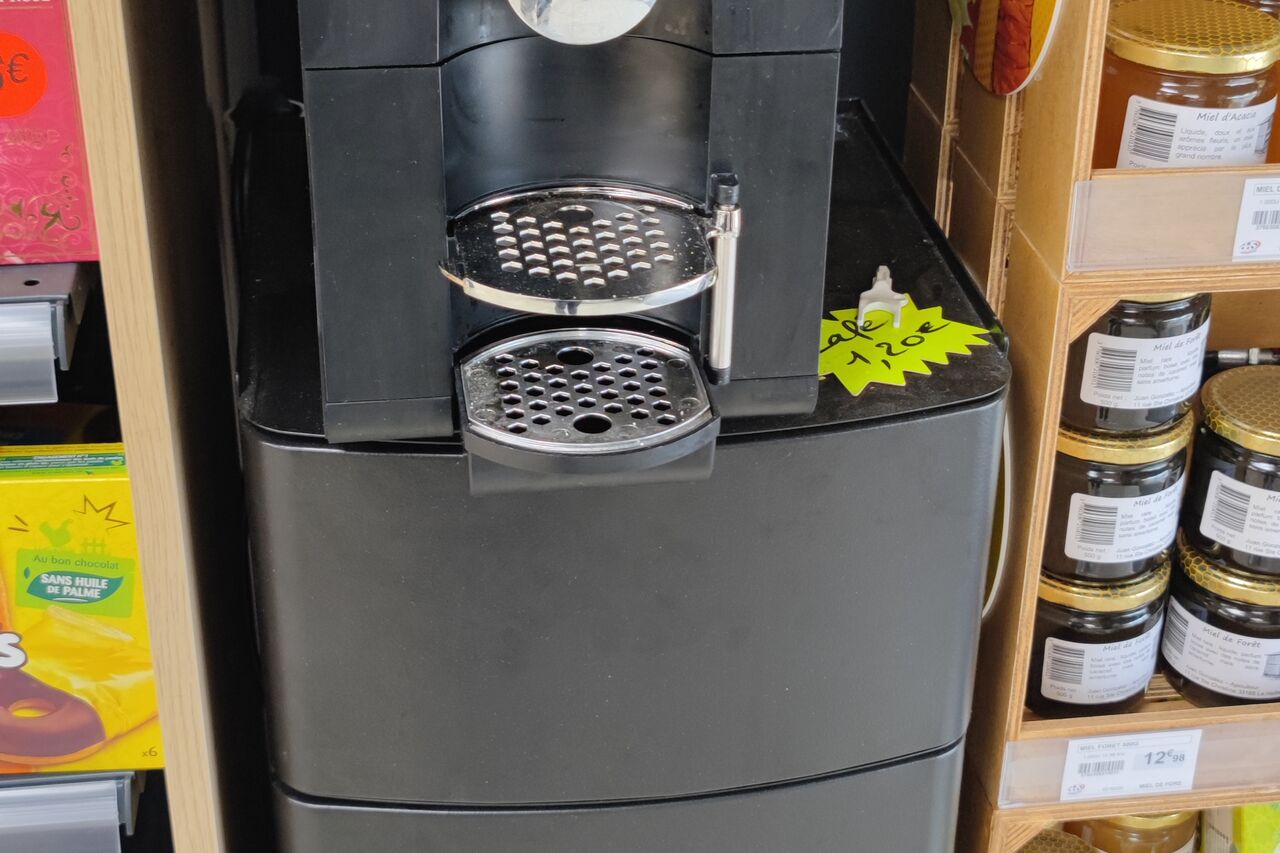 NOTRE MACHINE A CAFE